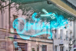 Donauwelle Der Friseurladen